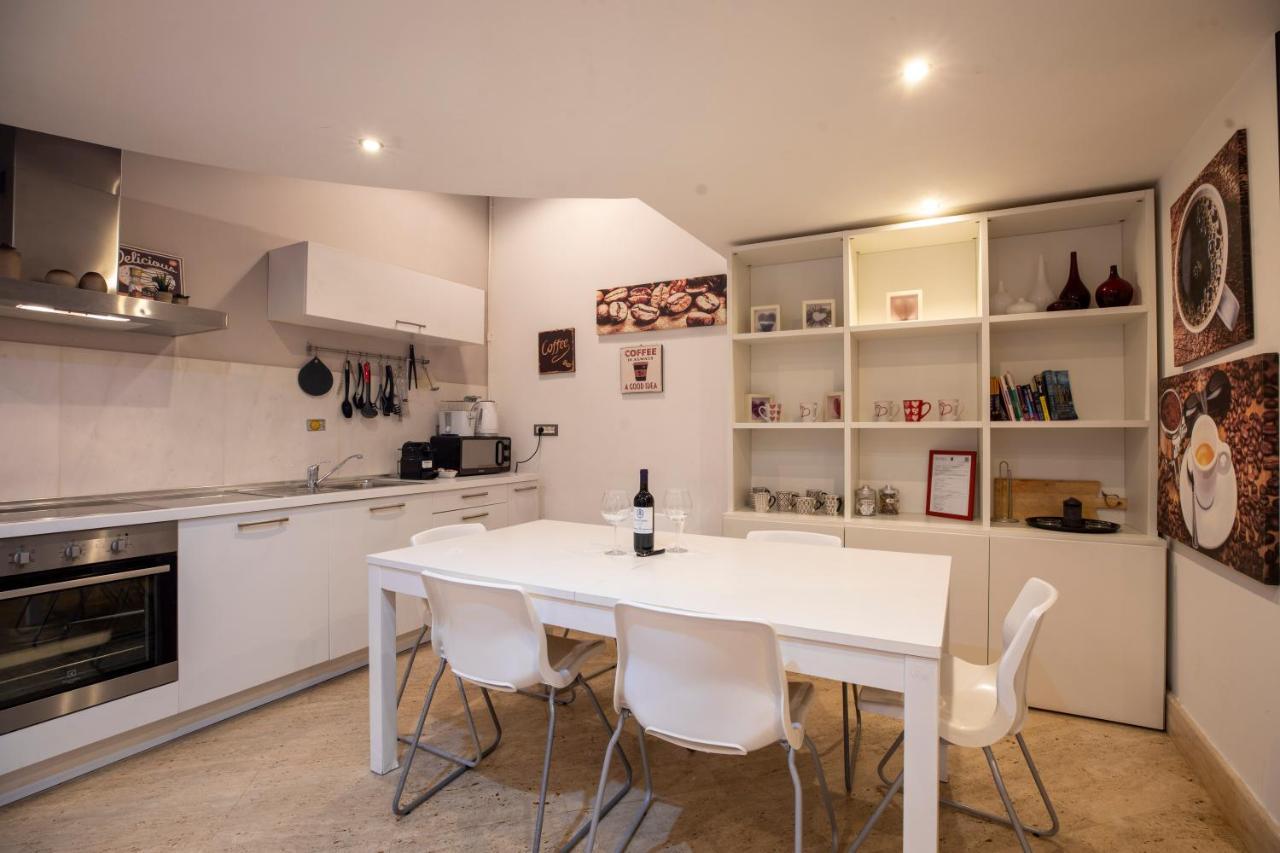 Restart Accommodations Borghese Rome Luaran gambar